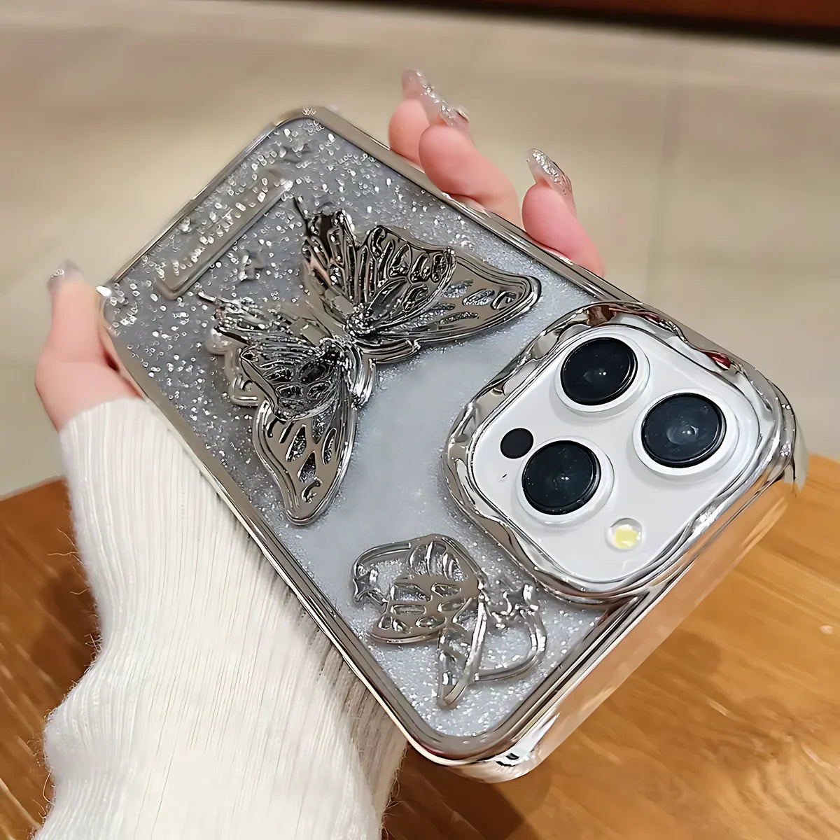 Three-Dimensional Butterfly Glitter Case